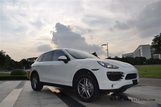 【图文】驾驭非凡活动驾临杭州保时捷中心_