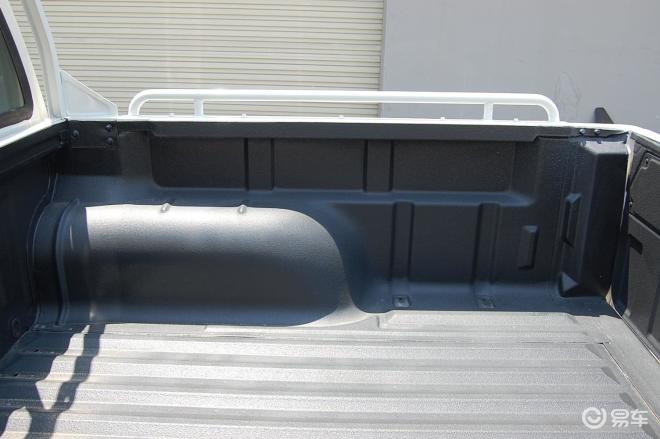 扬子皮卡车图片高清图片_皮卡车报废年限_福