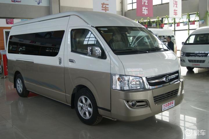 4/31 2011款 九龙商务车 a5 hkl6540e4 汽油 豪华型-1 前45度(车头.