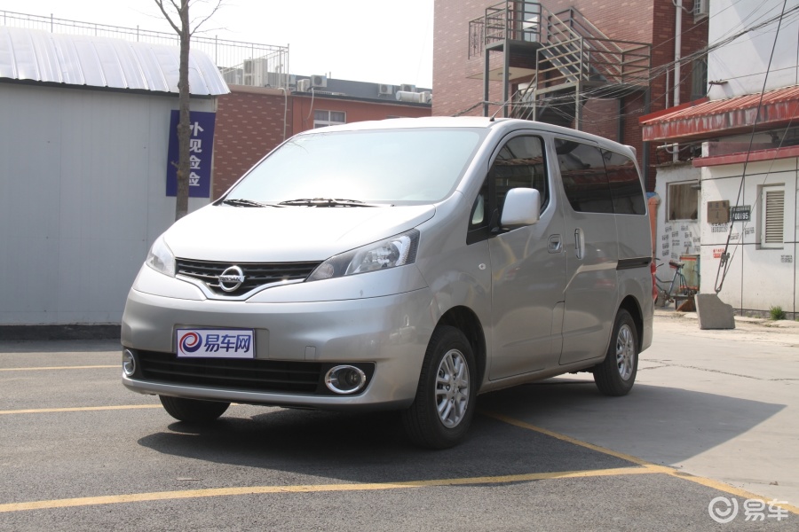 郑州日产NV2002013款1.6L 手动 尊贵型 国五外