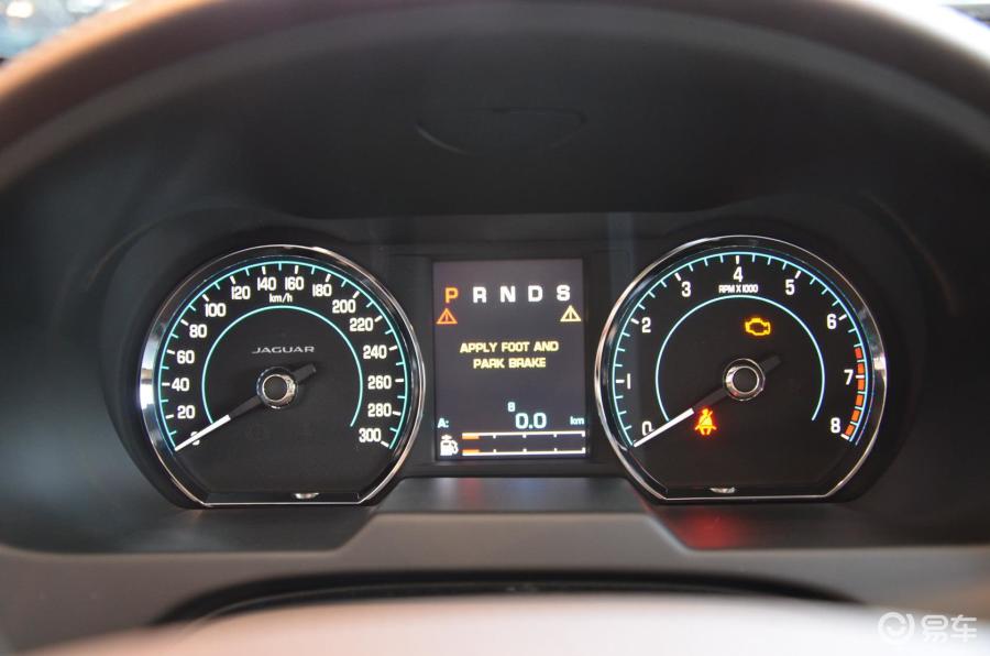 【捷豹XF2014款2.0T 豪华版仪表盘背光显示汽