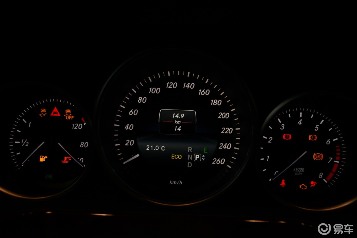 【奔驰e级2014款e260l 豪华型仪表盘背光显示汽车图片-汽车图片大全】