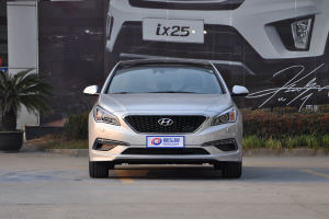 索纳塔九正车头