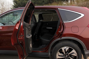 CR-V后排空间