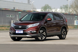 CR-V前45度（车头向左）