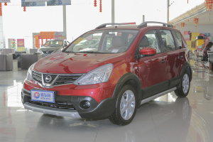 骊威前45度（车头向左）