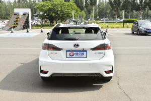 雷克萨斯CT正车尾