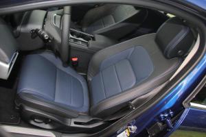 捷豹XE驾驶员座椅