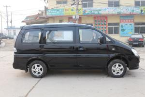 菱智正侧（车头向右）