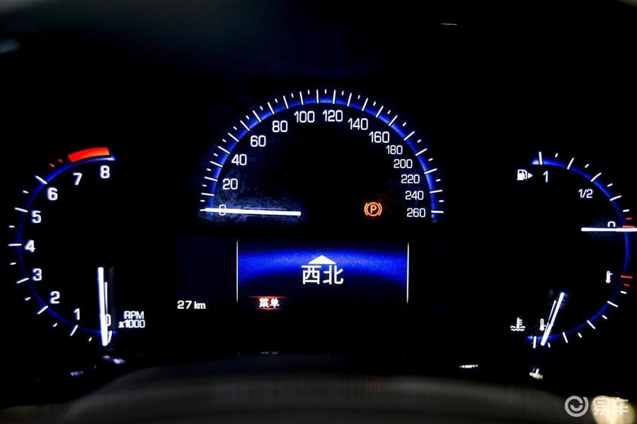 【凯迪拉克cts2014款28t 精英型仪表盘背光显示汽车