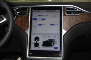 MODEL S(进口)中控台正面