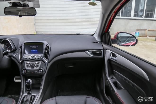 俄罗斯对乌拉圭胜率