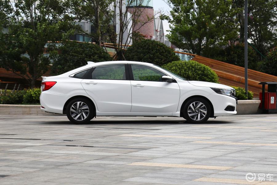 【凌派2018款180TURBO CVT 顶配版正侧车头