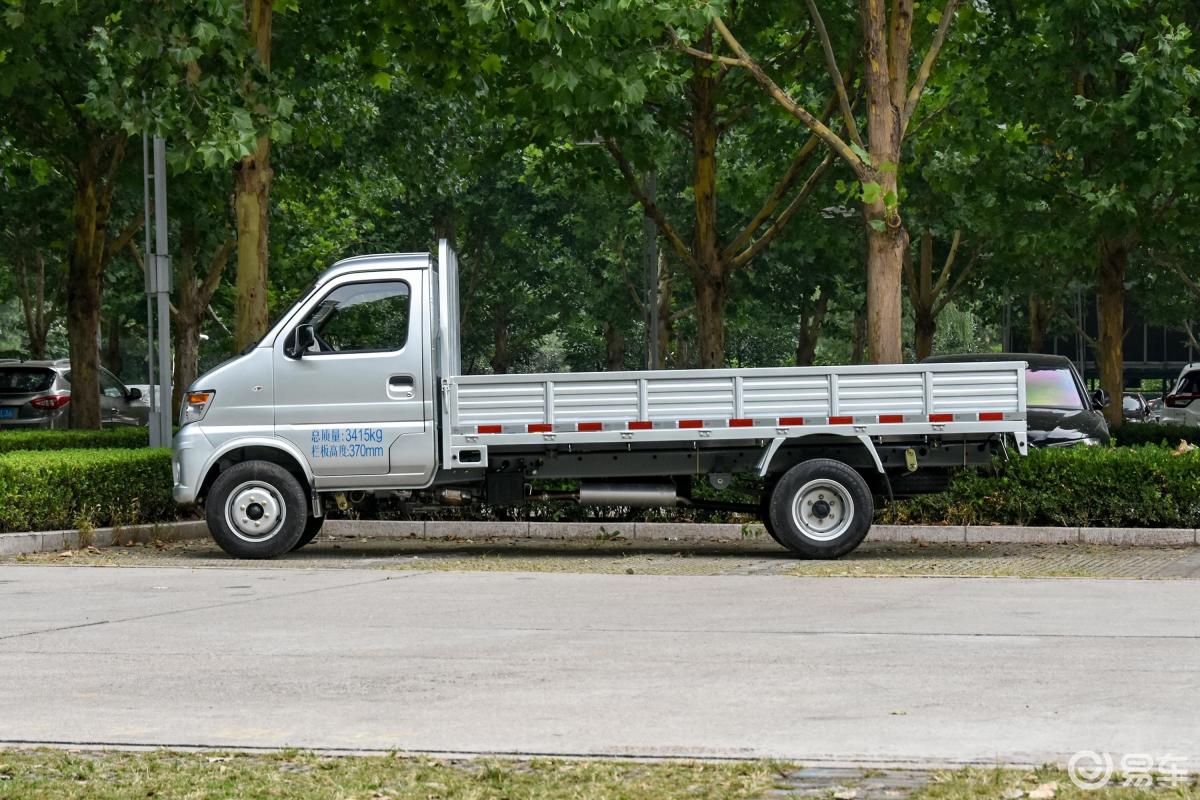 t20l 载货车单排 1.5l 手动 标准版 3.6米货箱