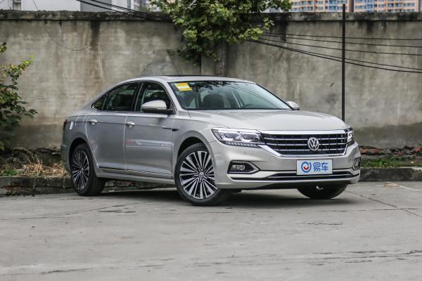 2019款 帕萨特 330tsi 双离合 豪华版 国vi 直降3.20万