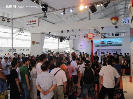 【图文】长春汽博东风风神万元钜惠火爆进行