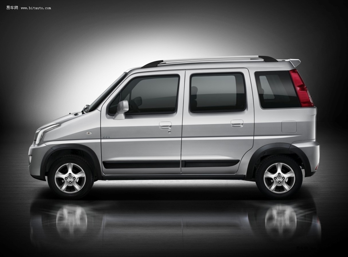 抢滩金九银十,北斗星X5上市在即_彩虹昌河铃