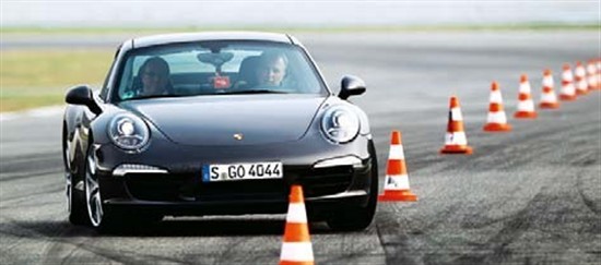 【图文】为什么激动 试驾保时捷911卡雷拉s