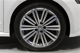 5c1d9ff7-2922-45a3-bfe0-ea54cbb27569_270