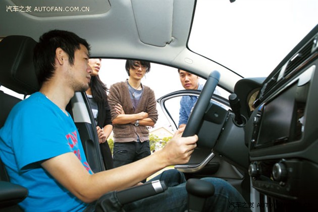 采访手机系统工程师他们眼里的观致逸云