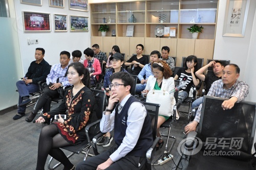 【图文】杭州东星行开启2014梅赛德斯-奔驰车主