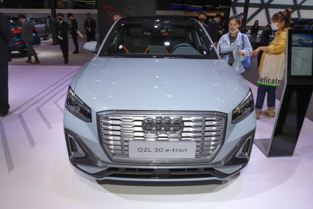 2021上海车展实拍入门豪华纯电suv奥迪q2letron