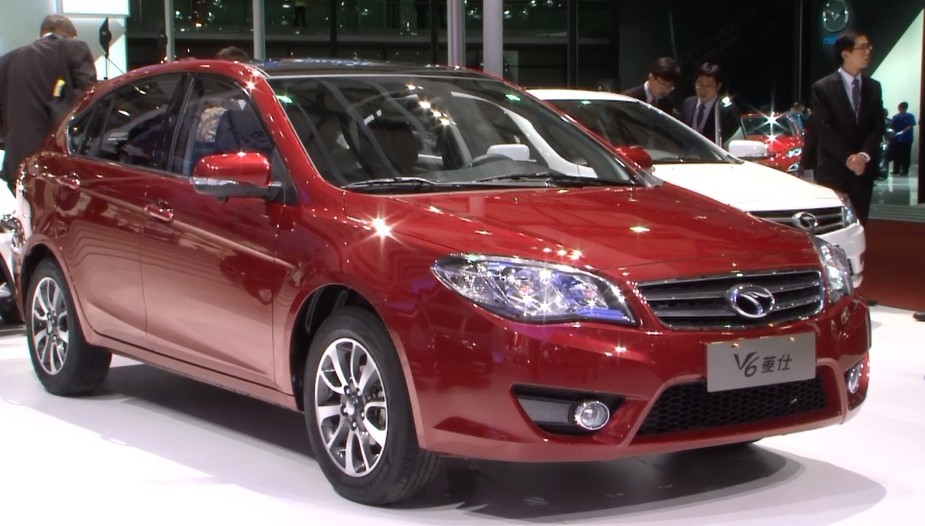 2013上海车展东南首款两厢车v6菱仕上市