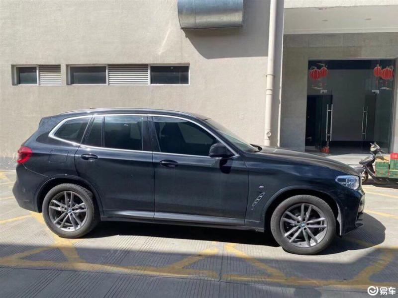 宝马x3 2021款 xdrive 28i m运动套装