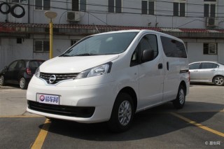 郑州日产首台nv200自动波肇庆万利通到店