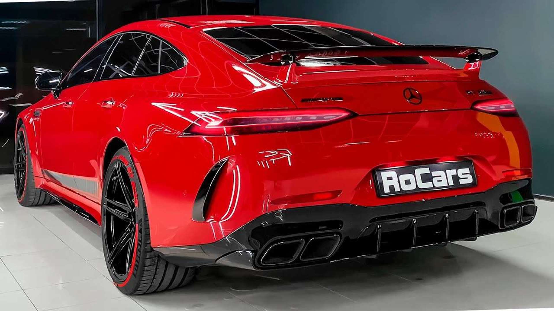 2020奔驰amg gt63s轿跑车,美到天际的细节展示