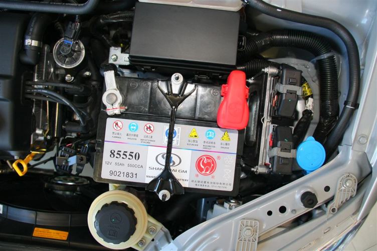 乐风1.4se mt上海通用雪佛兰乐风易车网独家图片,谢绝其他媒体转载!