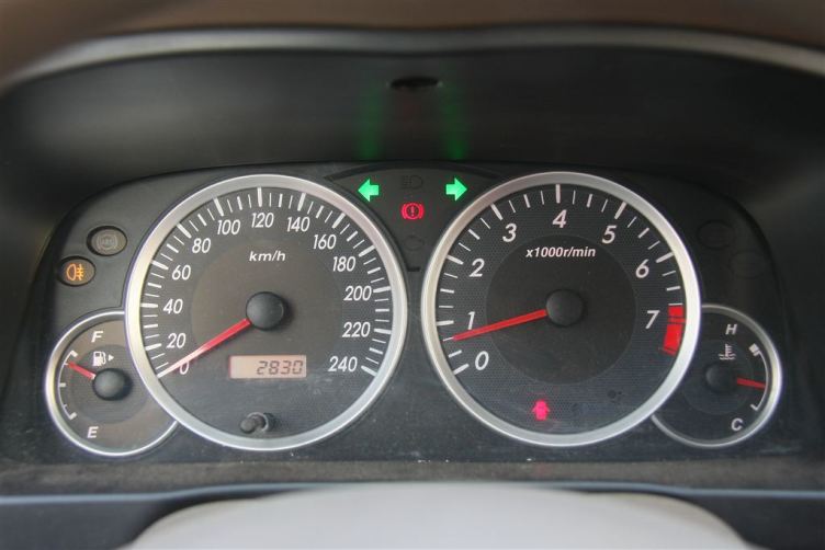 森雅m80 2009款 1.3l 标准型 5mt 5座 国四