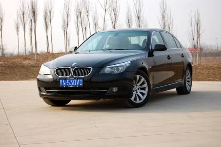 2010款 宝马5系 530 li 豪华型
