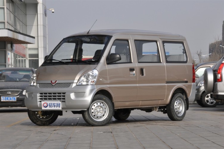 五菱荣光 2012款 1.2l 手动 基本型