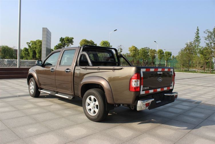 帅铃v6 2017款 2.0t v6 新锐型 两驱大双排d19tcid6