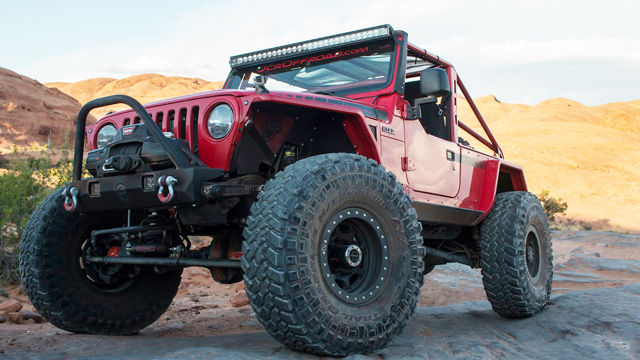 jeep牧马人暴力攀爬大秀强悍越野性能