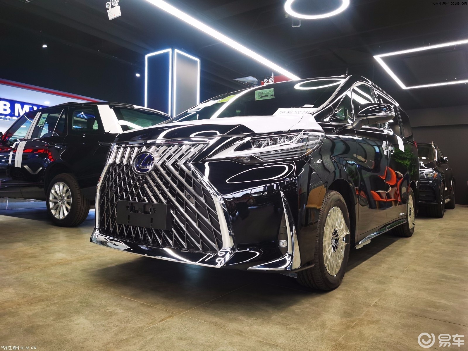 20款雷克萨斯lm300h国六现车优惠最低价格_易车