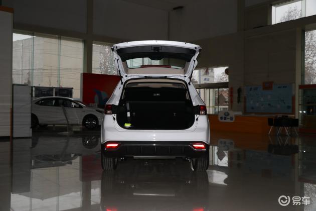 森雅r8车身-方向盘-气囊-易车