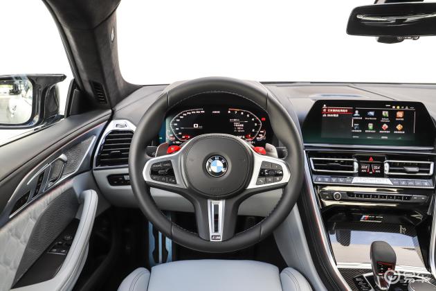 宝马m8大灯-方向盘-气囊-易车