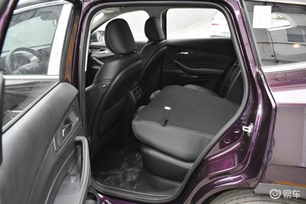 当前位置:>易车>星途tx车身摘要>摘要详情>星途tx后排空间不错,满足