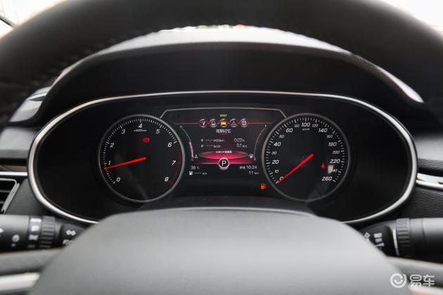 红旗h5经典车身-座椅-气囊-易车