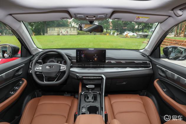 当前位置:>易车>远景x6方向盘摘要>摘要详情> 内饰方面,新车整体采用