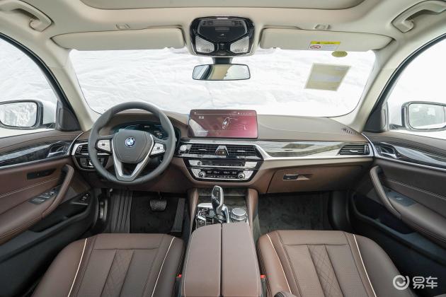 宝马5系 插电混动车尾-座椅-气囊-易车