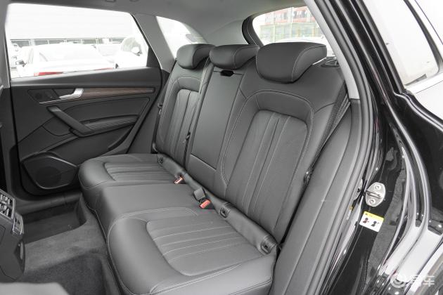 奥迪q5l内饰-轴距-发动机-易车