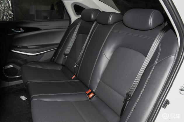 锐程cc空间后排驻车