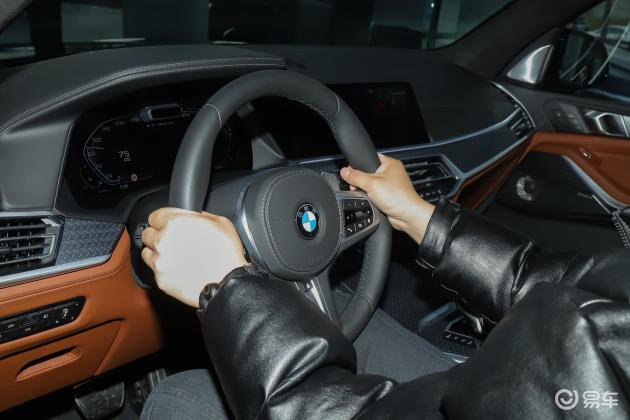 宝马x7车尾-方向盘-气囊-易车