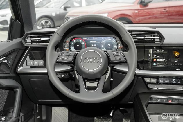 奥迪a3车尾-方向盘-气囊-易车