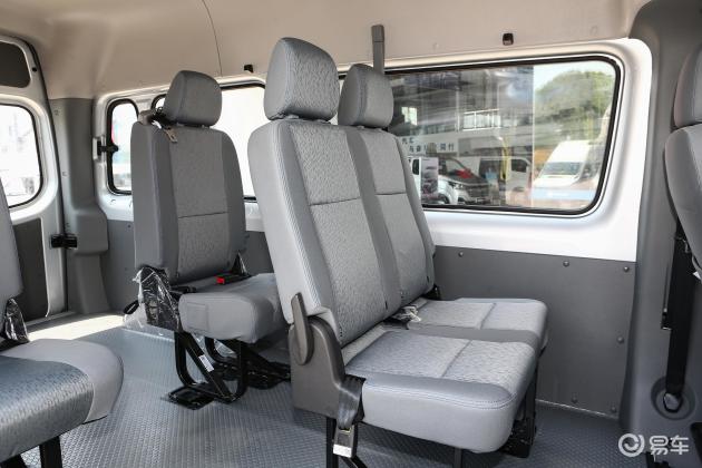 图雅诺外观顿挫空间