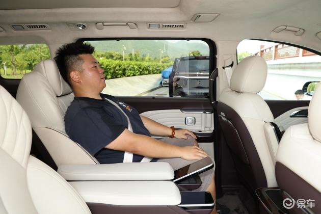 红旗hq9车尾-座椅-气囊-易车