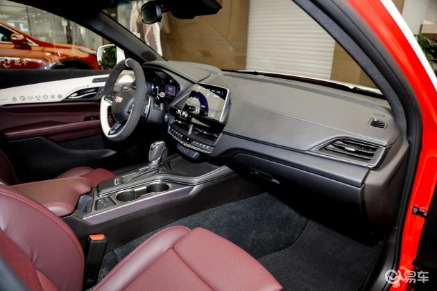 凯迪拉克ct4内饰-后排-发动机-易车